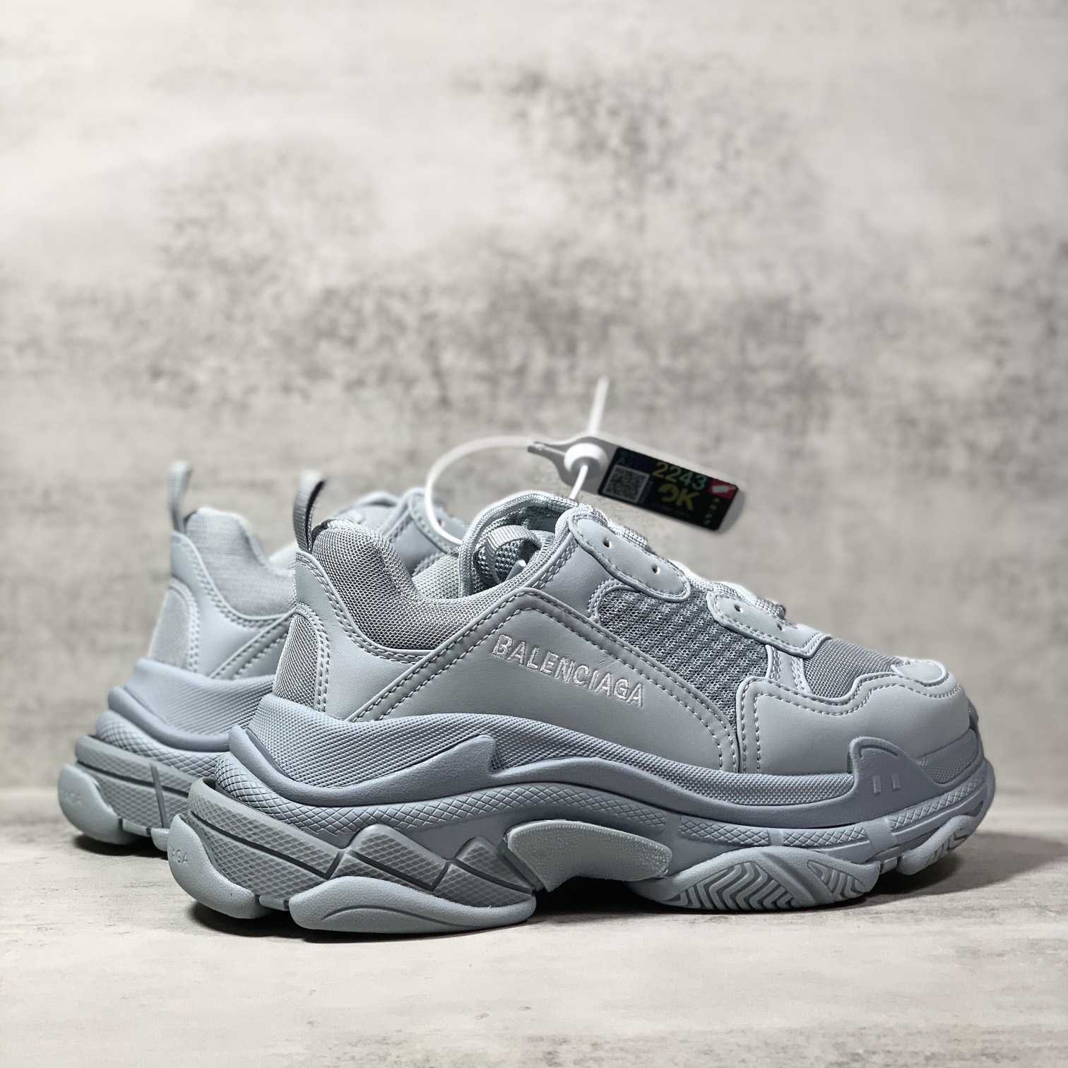 Balenciaga Triple S Sneaker In Light Blue Double Foam And Mesh - PerfectKickZ