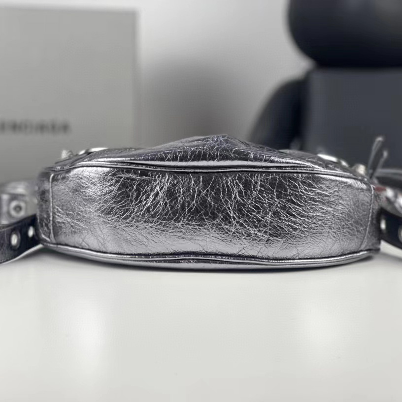 Balenciaga Le Cagole XS Shoulder Bag (26-16-10cm) - PerfectKickZ