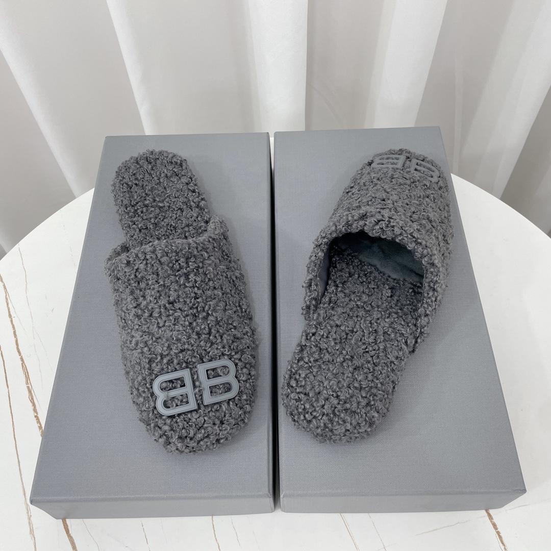Balenciaga Cosy BB Mule In Grey Fake Shearling - PerfectKickZ