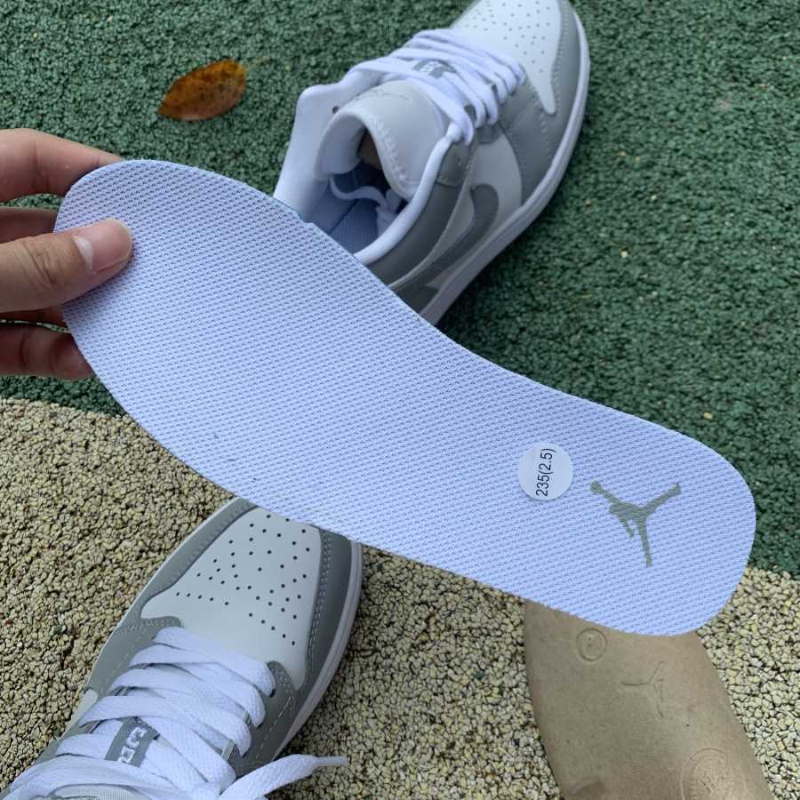 Air Jordan 1 Low White Wolf Grey Sneaker    DC0774-105 - PerfectKickZ