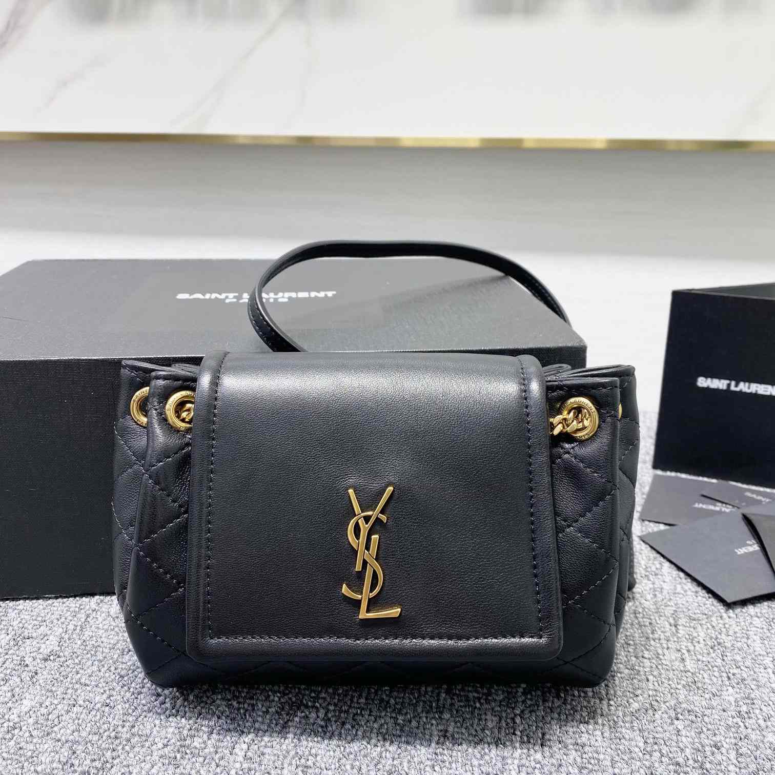 Saint Laurent Mini Nolita In Lambskin(18-13-6cm) - PerfectKickZ