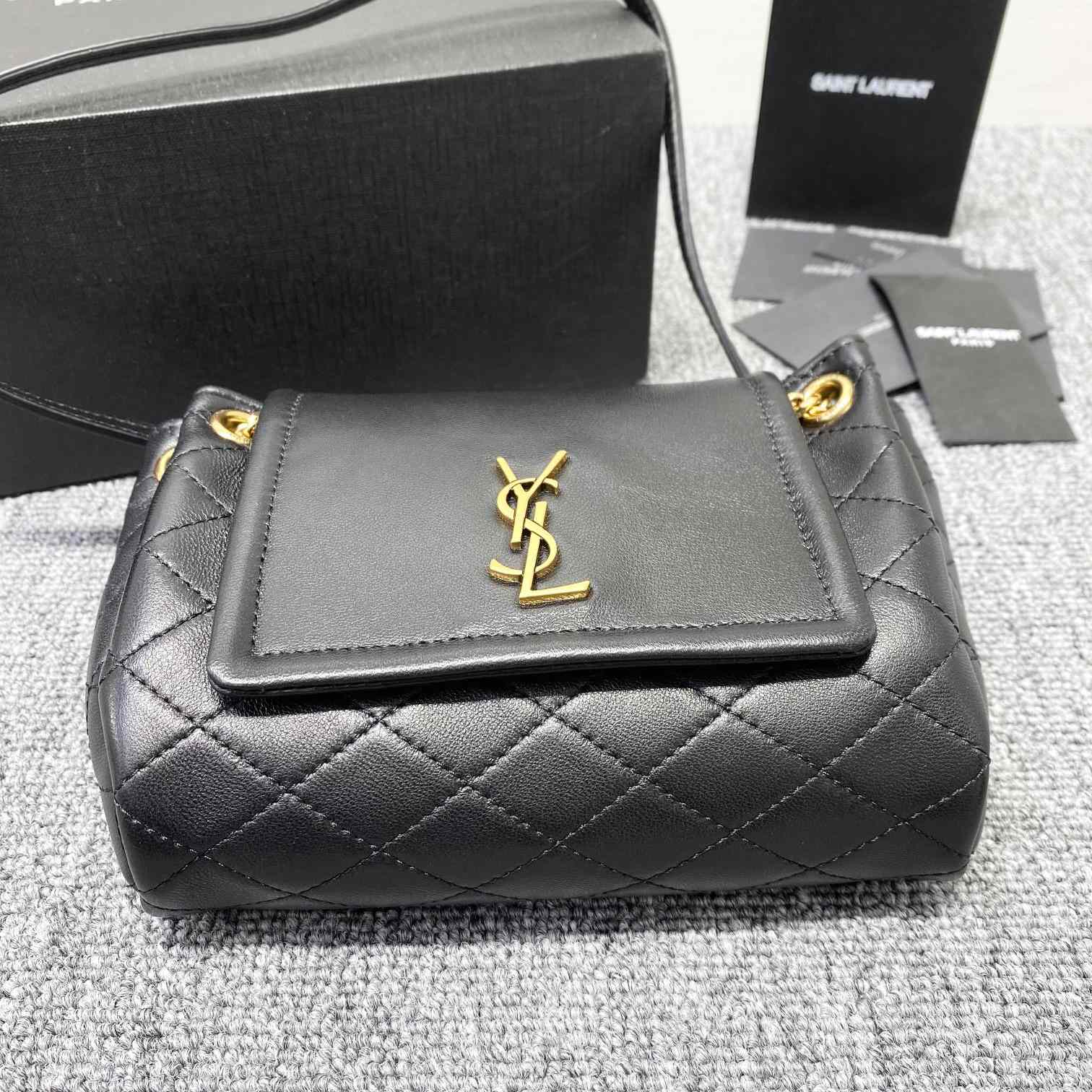 Saint Laurent Mini Nolita In Lambskin(18-13-6cm) - PerfectKickZ