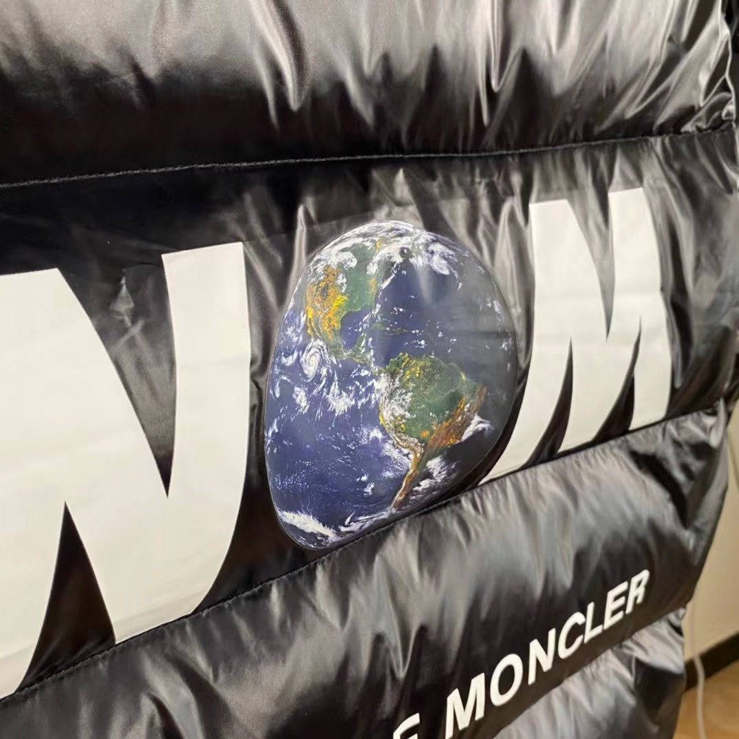 Moncler Black Down Jacket - PerfectKickZ