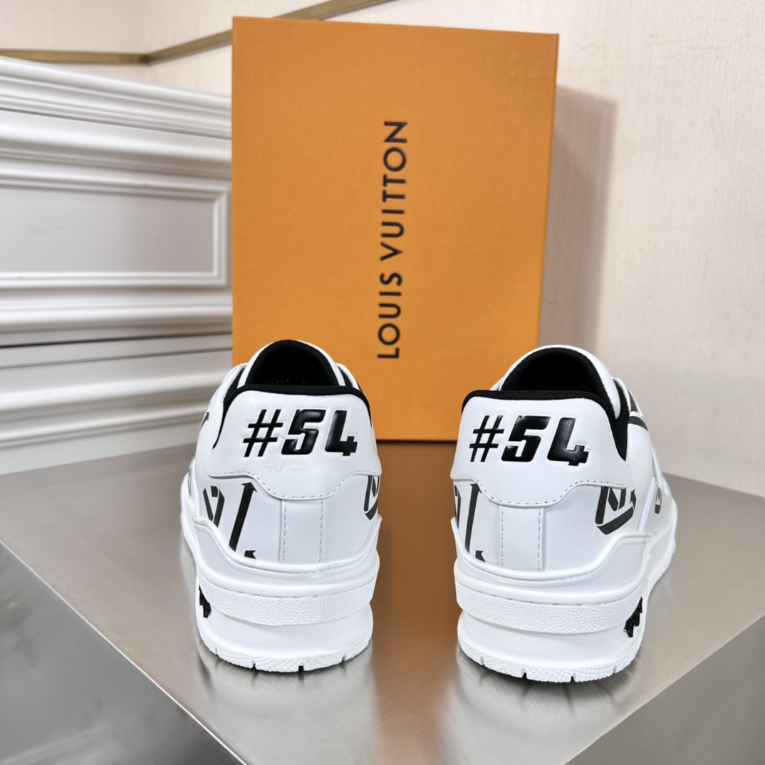 Louis Vuitton LV Trainer Sneaker    (Upon uk size)   1AAGXZ - PerfectKickZ