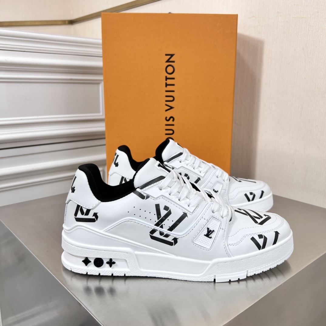 Louis Vuitton LV Trainer Sneaker    (Upon uk size)   1AAGXZ - PerfectKickZ