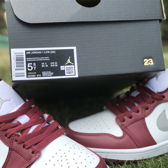 Air Jordan 1 Low Sneaker     553560-615 - PerfectKickZ