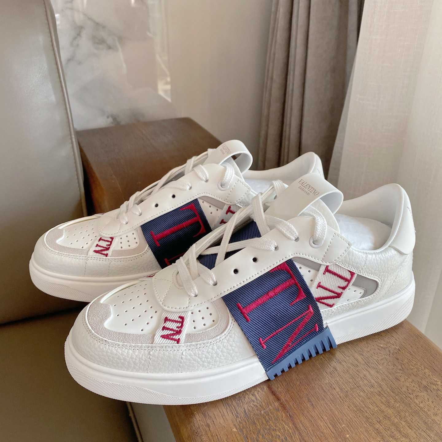 Valenti Low-Top Calfskin Vl7n Sneaker With Bands - PerfectKickZ
