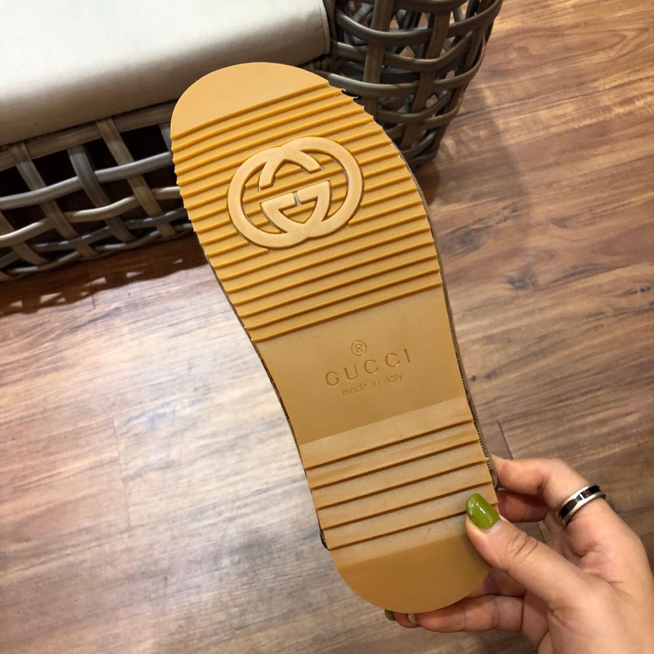 Gucci Men's Slide Sandal With Straps - PerfectKickZ