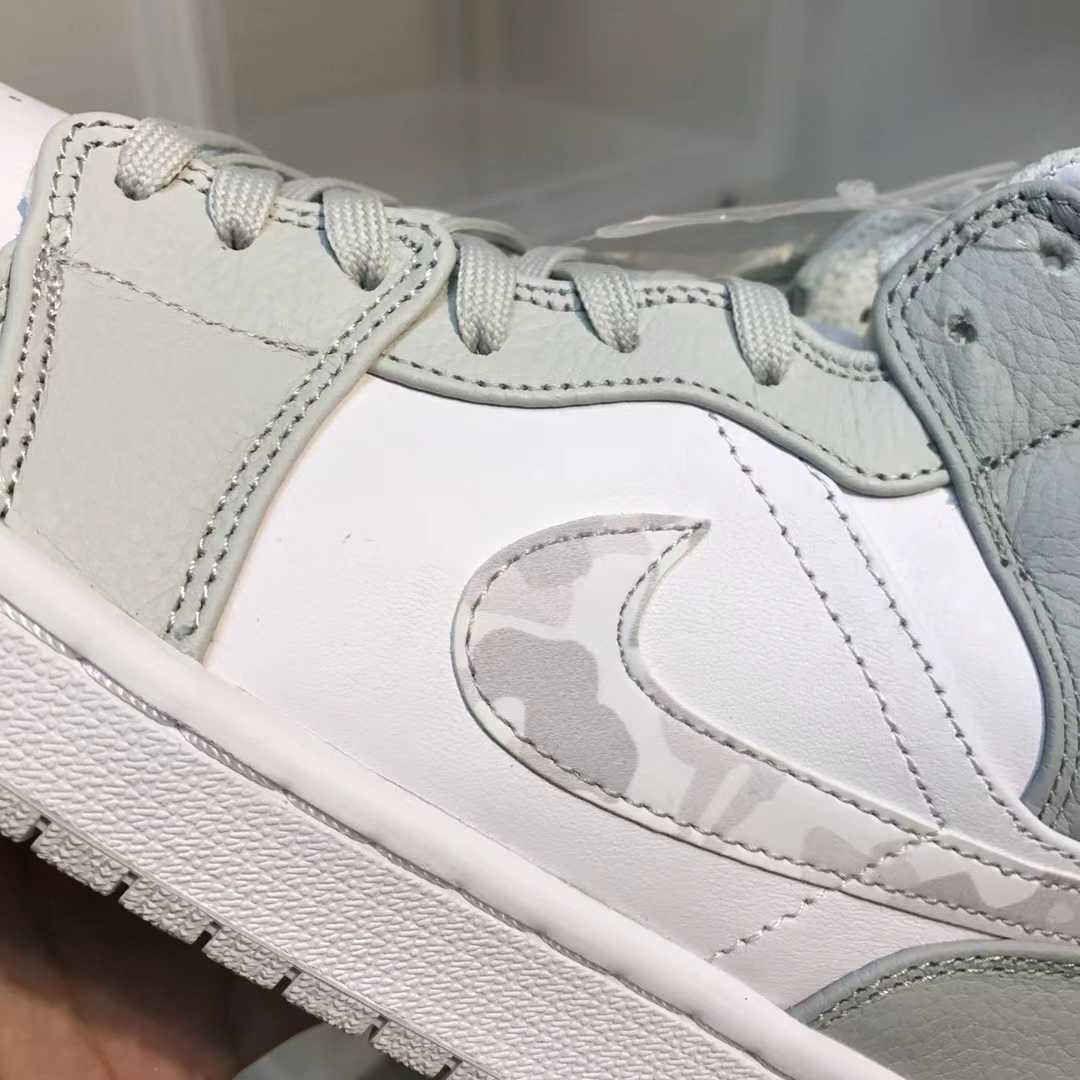 Air Jordan 1 Mid Sneaker     688450550 - PerfectKickZ