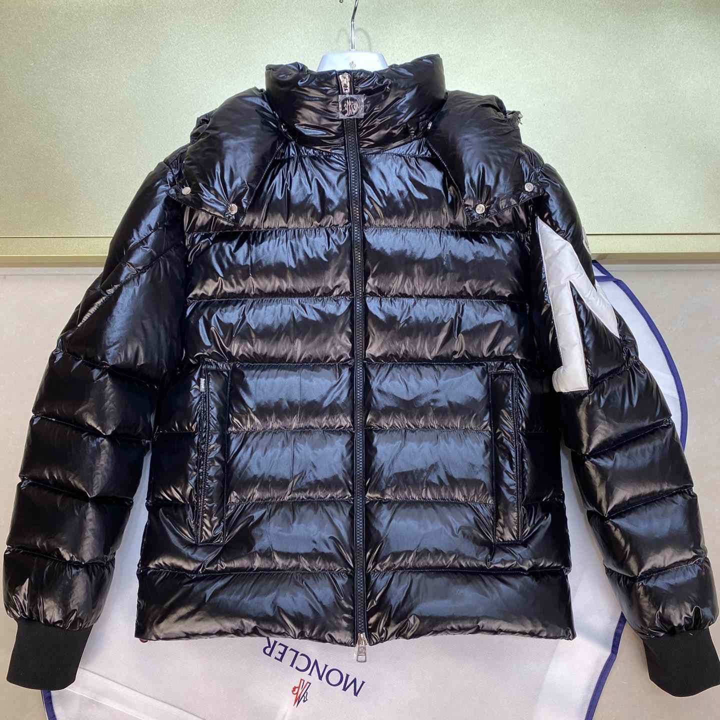 Moncler Corydale Short Down Jacket - PerfectKickZ