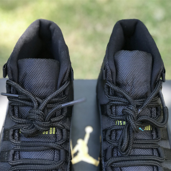 Air Jordan 11  Sneaker    378037-006 - PerfectKickZ