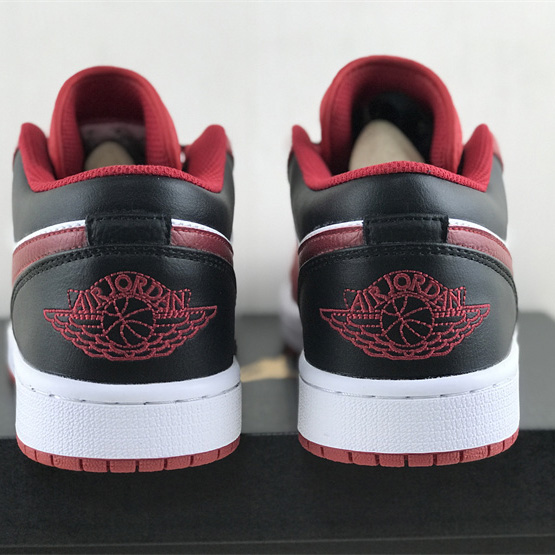 Air Jordan 1 Low Sneaker   553558-163  - 
