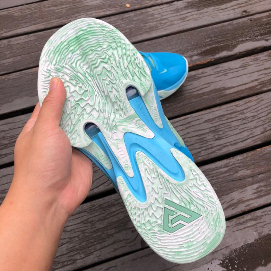 Nike Air Zoom Freak 4 EP Sneaker     DJ6149-404 - PerfectKickZ