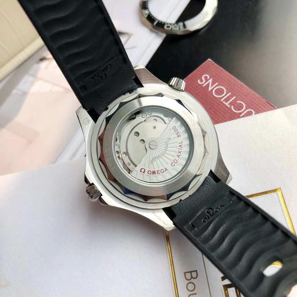 Omega High Quality Watch - PerfectKickZ