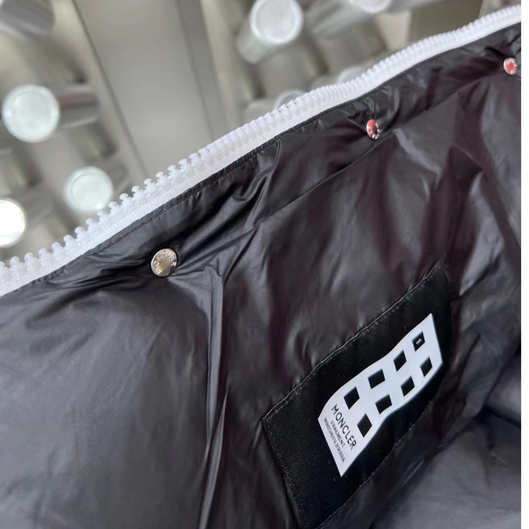 Moncler Wintefold Short Down Jacket - PerfectKickZ