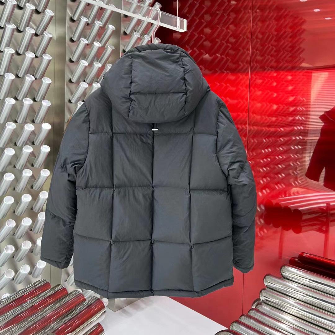 Moncler Wintefold Short Down Jacket - PerfectKickZ