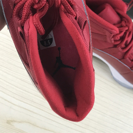 Air Jordan 11  Sneaker    378037-623  - PerfectKickZ