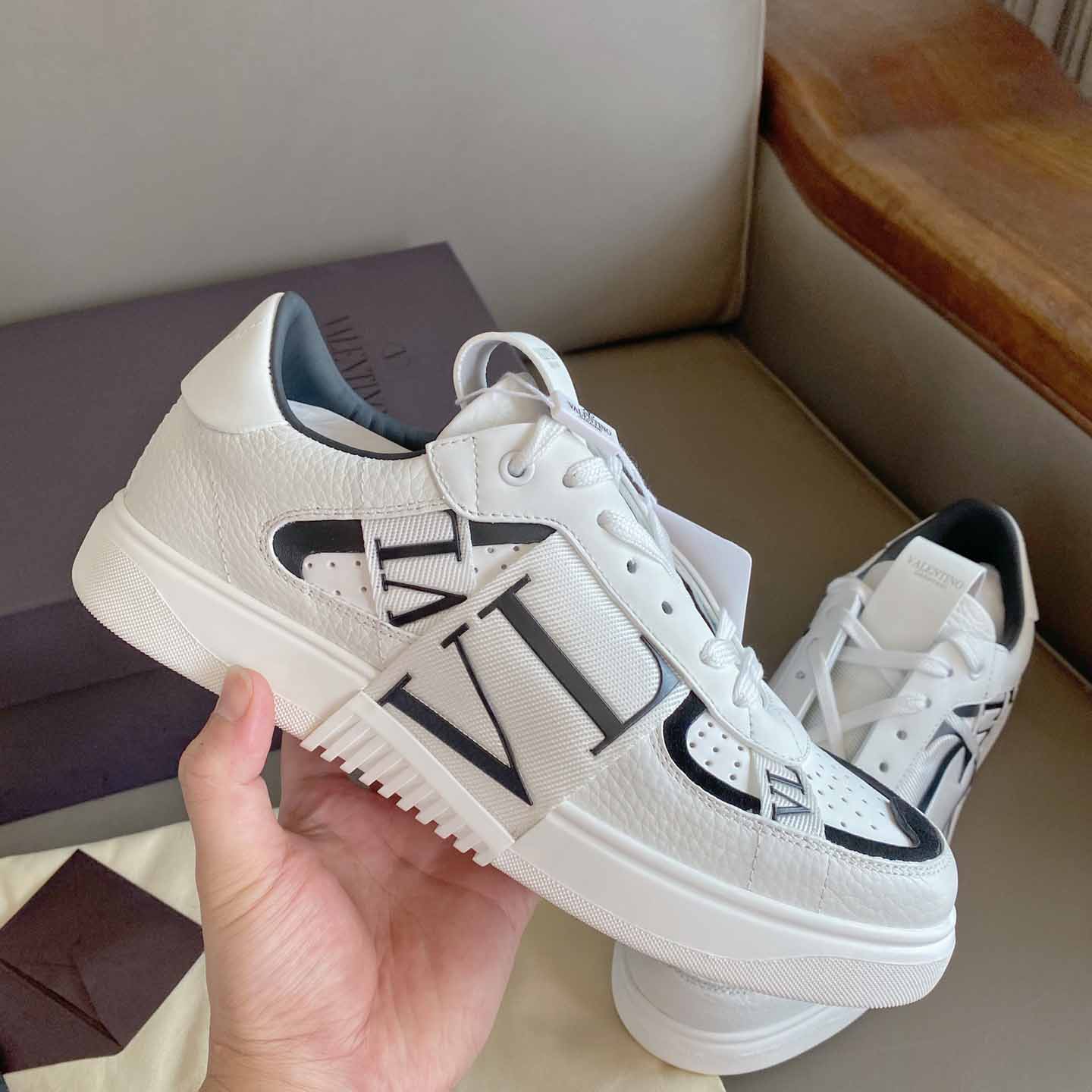 Valenti Low-Top Calfskin Vl7n Sneaker With Bands - PerfectKickZ