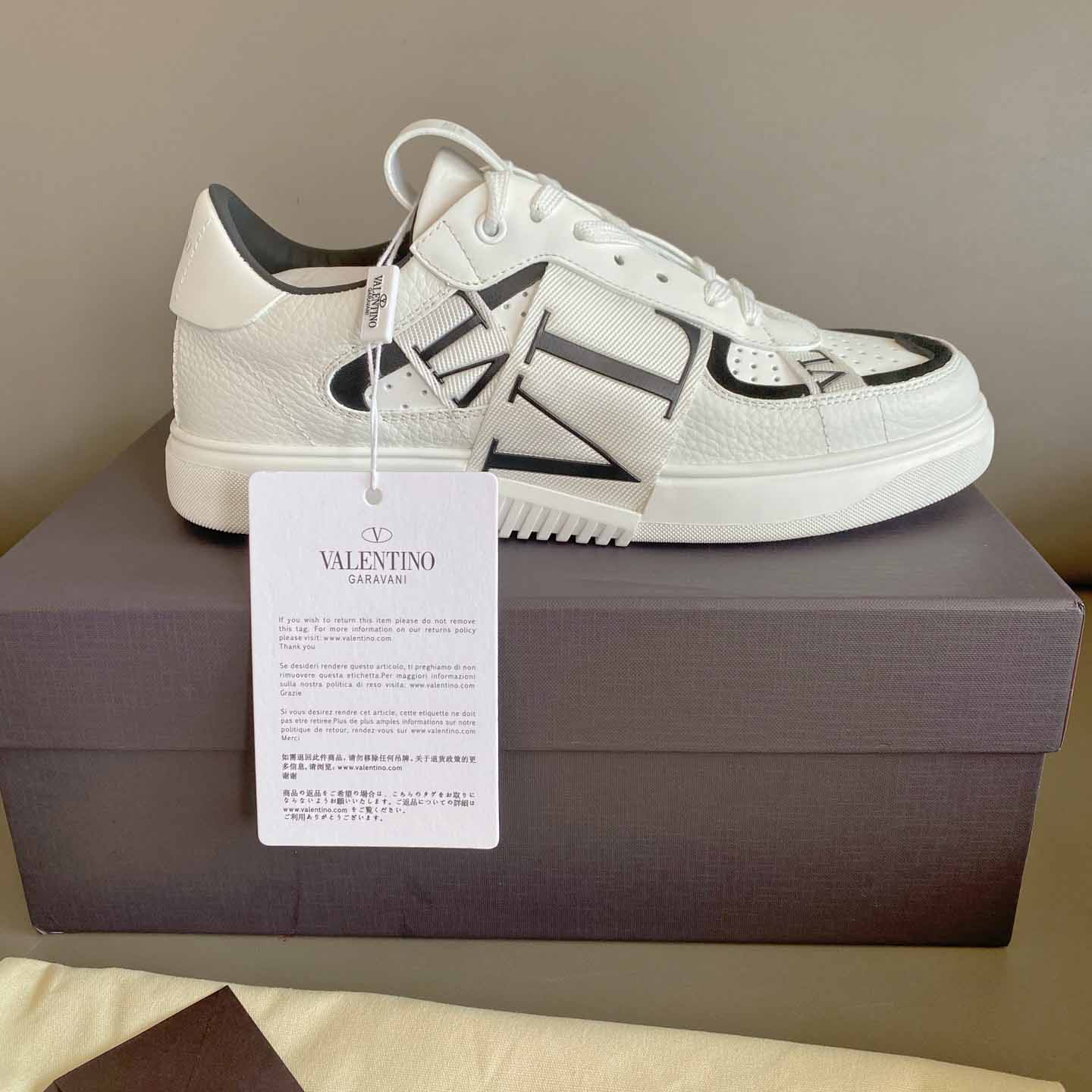 Valenti Low-Top Calfskin Vl7n Sneaker With Bands - PerfectKickZ