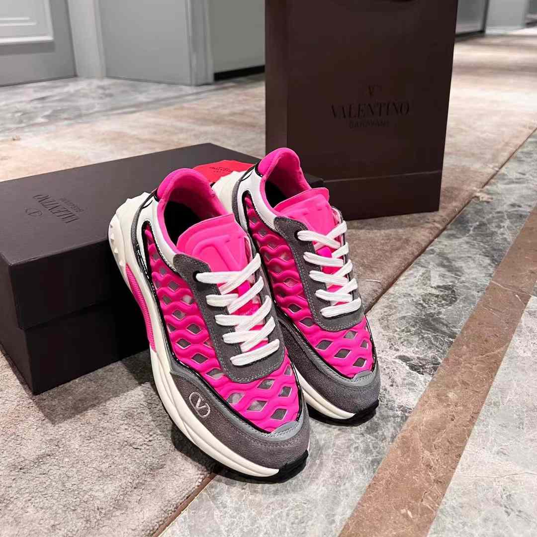 Valenti  Ready Go Runner Sneaker In Fabric And Leather - PerfectKickZ