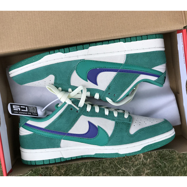  Nike Dunk Low SE “85” Sneaker        DO9457-101 - PerfectKickZ