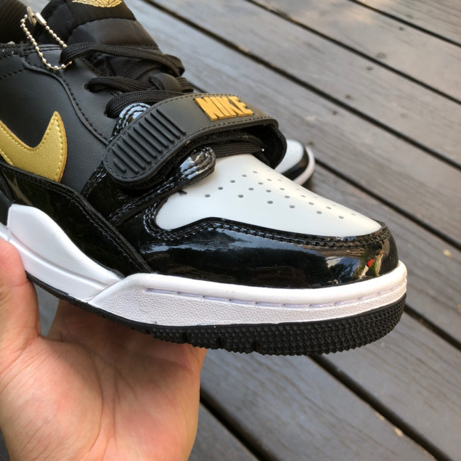 Air Jordan AJ312 Low Sneaker      CD7069-071 - PerfectKickZ