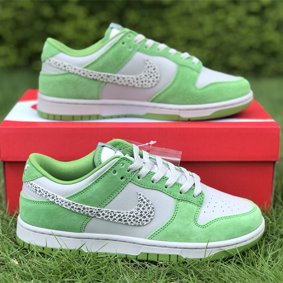 Nike Dunk Low “Safari Swoosh” Sneakers      DR0156-300  - 