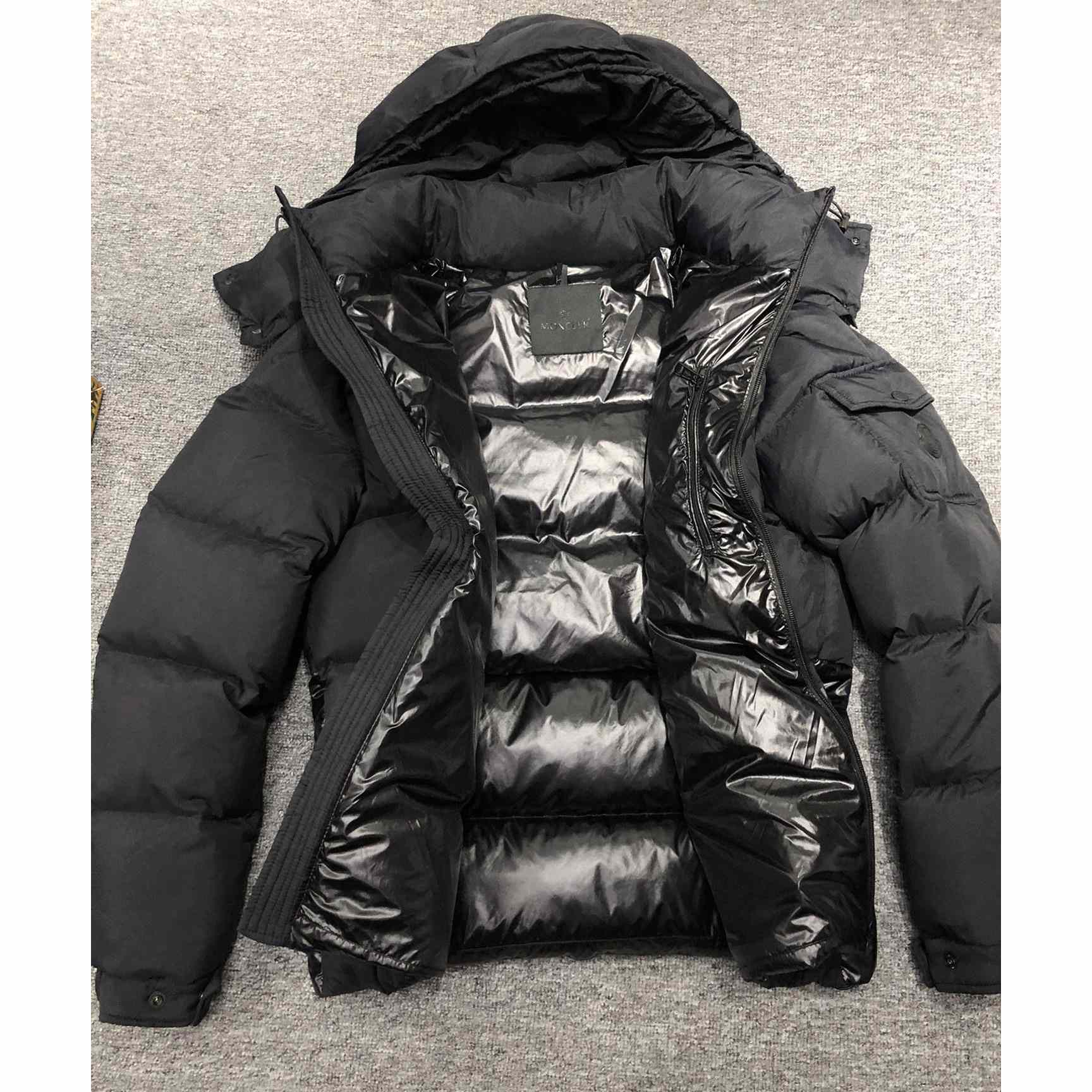 Moncler Dieng Short Down Jacket - PerfectKickZ