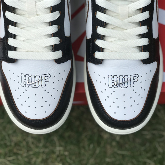 HUF x Nike SB Dunk Low “San Francisco” Sneaker        FD8775-001  - PerfectKickZ