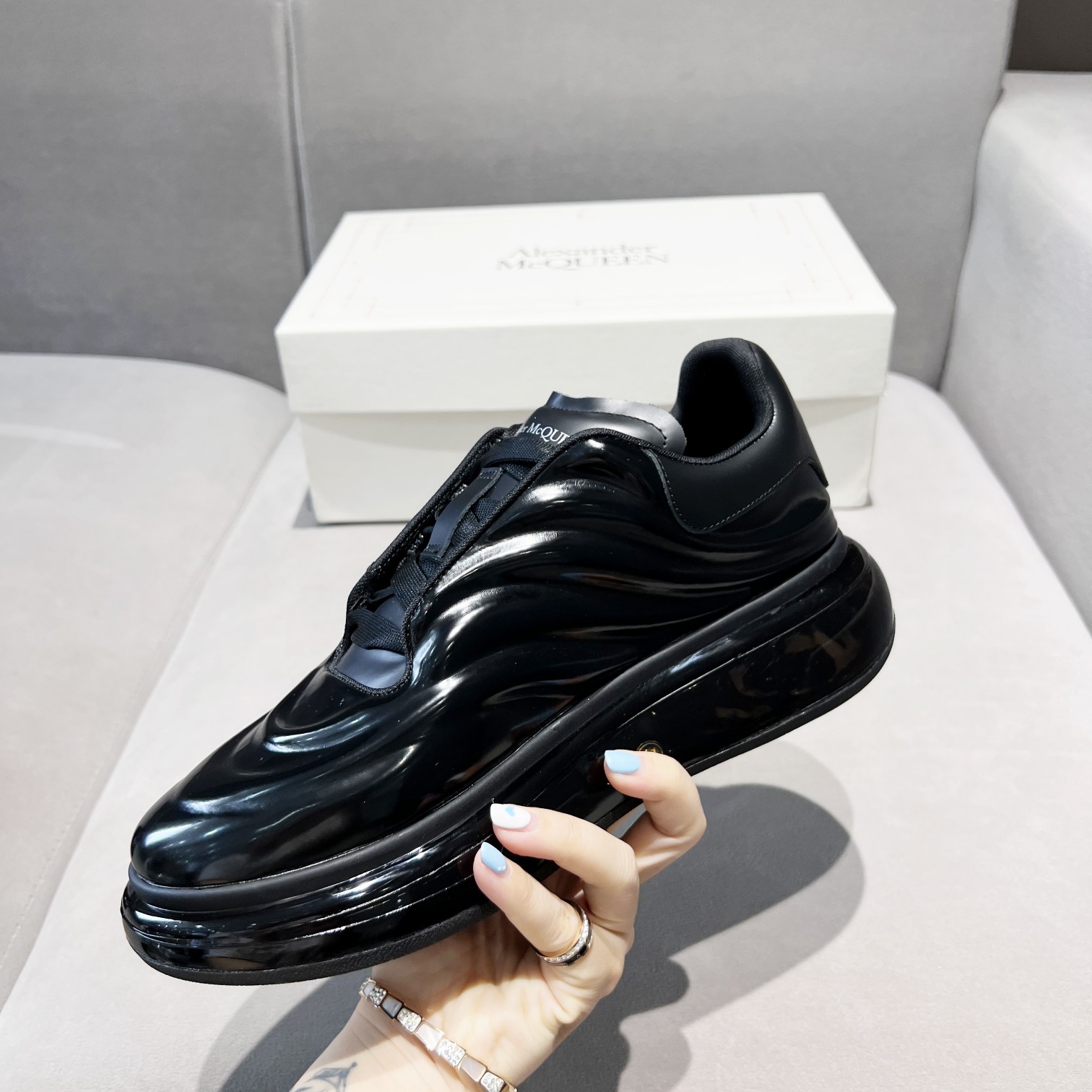Alexander Mqueen Oversized Sneaker In Black - PerfectKickZ