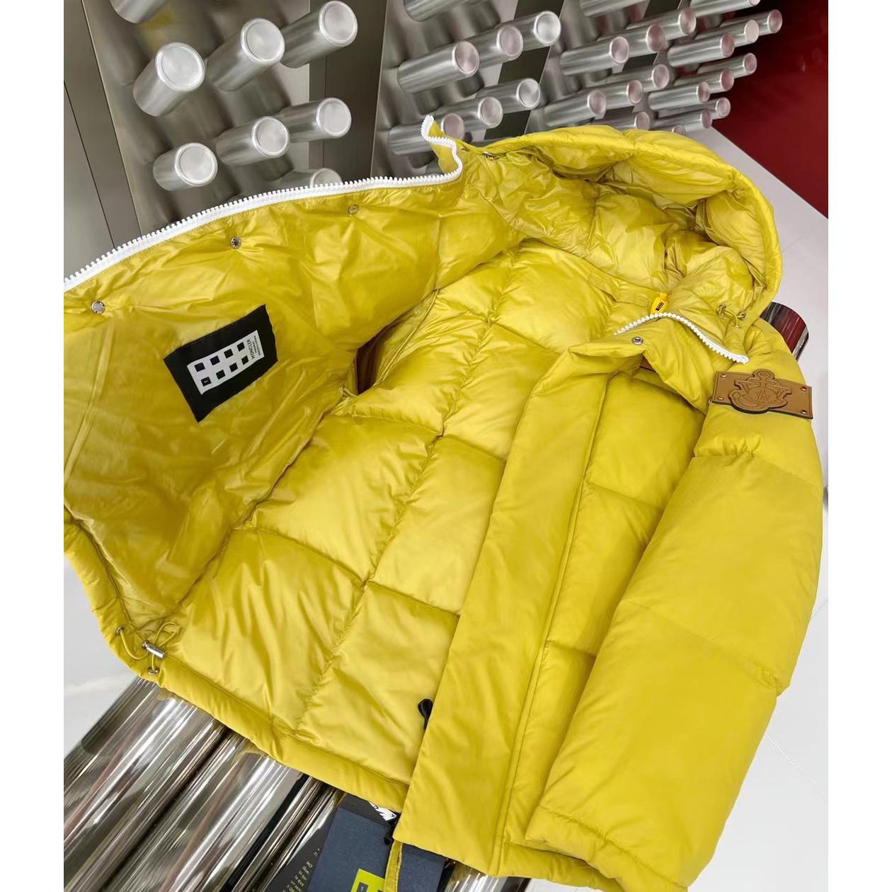 Moncler Wintefold Short Down Jacket - PerfectKickZ