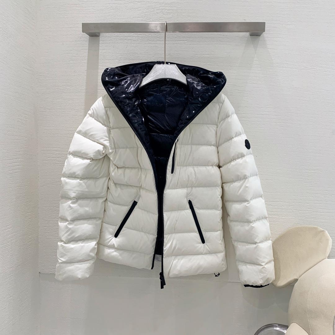 Moncler Herbe Short Down Jacket - PerfectKickZ