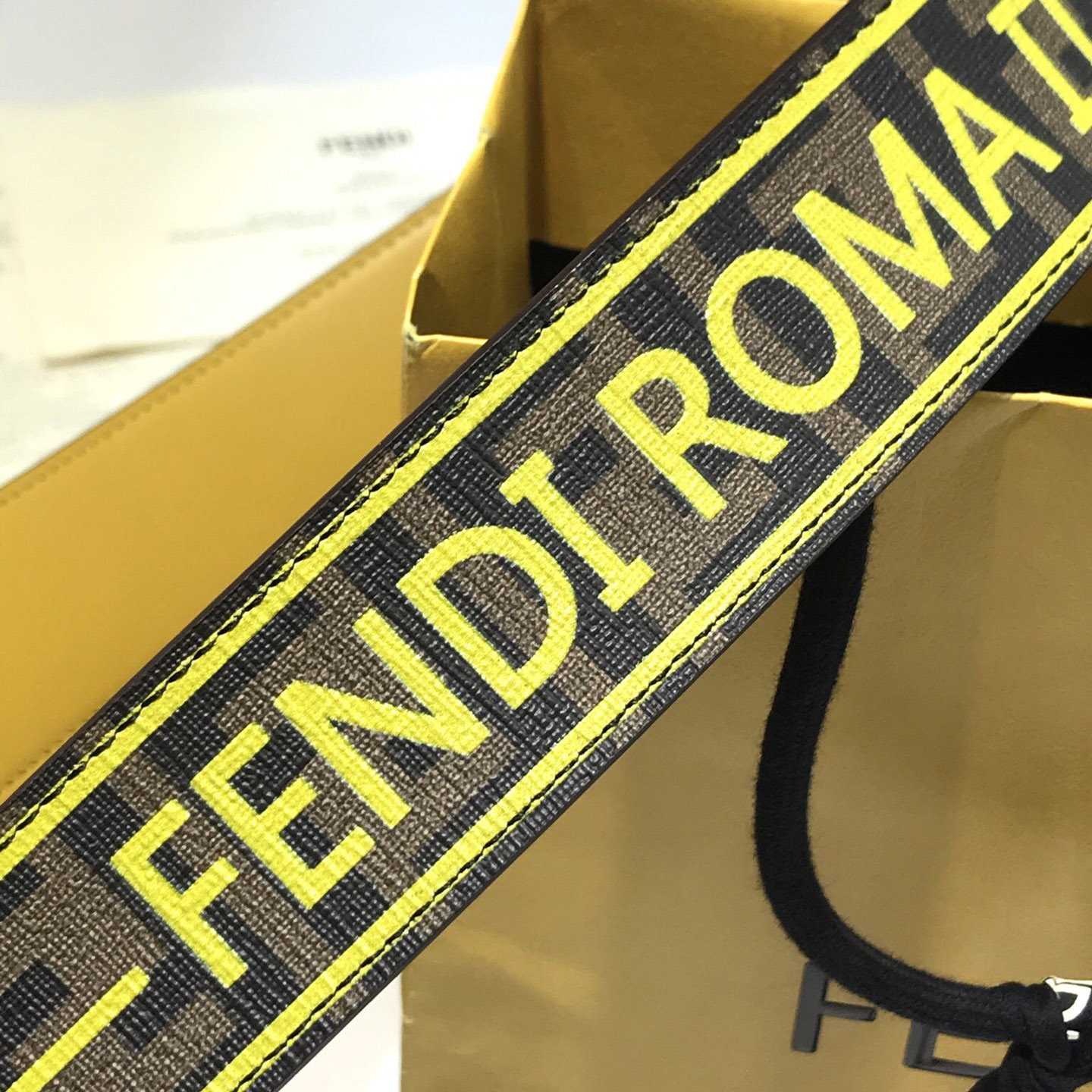 Fendi Reversible Leather Belt - PerfectKickZ