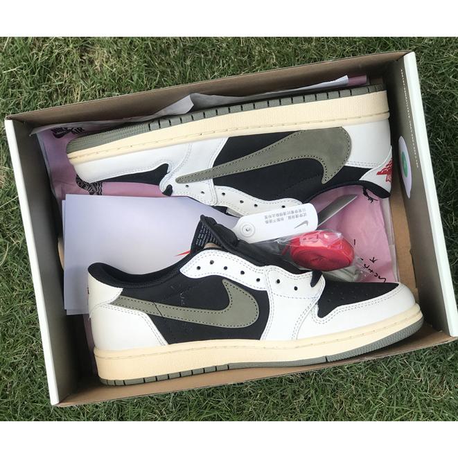 Travis Scott x Air Jordan 1 Low WMNS Sneaker   DZ4137-106 - PerfectKickZ