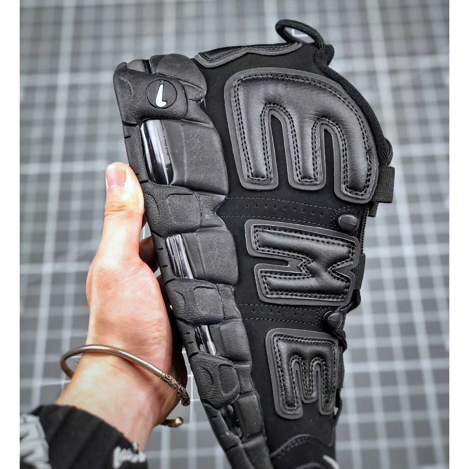 Air More Uptempo X Supreme Sneakers      902290-600-001 - PerfectKickZ