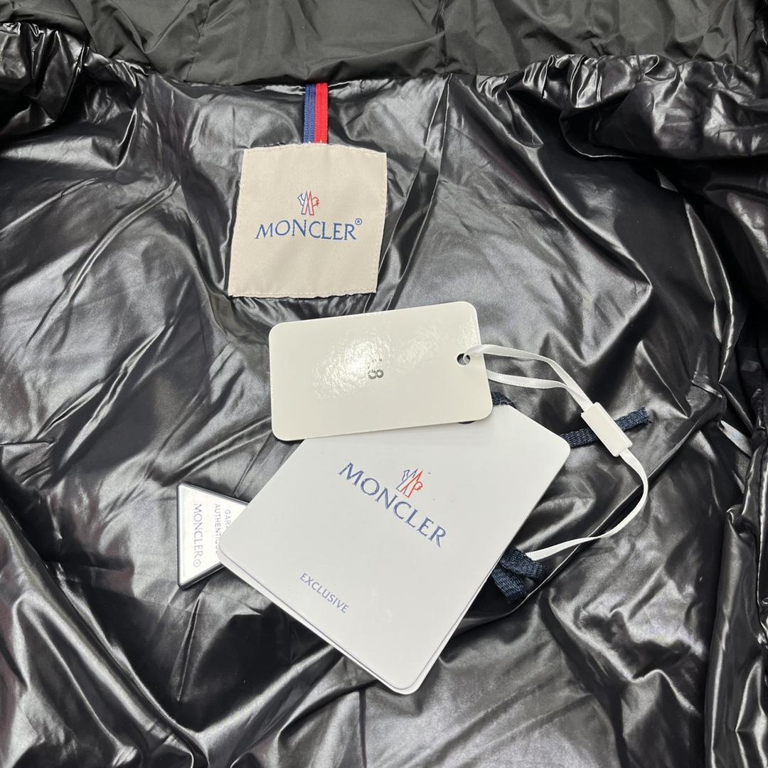 Moncler Black Daynamic Porossan Down Jacket - PerfectKickZ