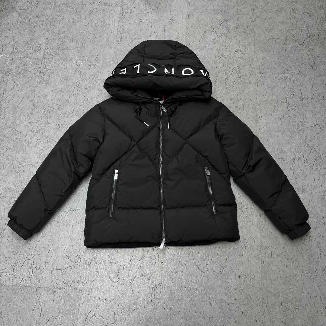 Moncler Black Daynamic Porossan Down Jacket - PerfectKickZ