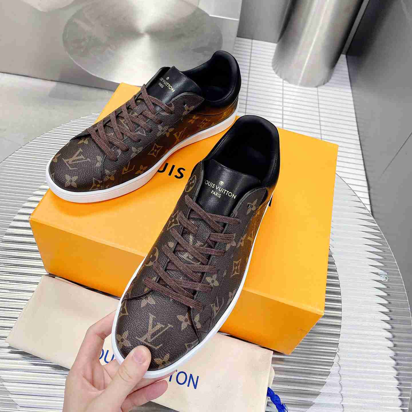 Louis Vuitton Luxembourg Samothrace Sneakers     1A4PAF - PerfectKickZ