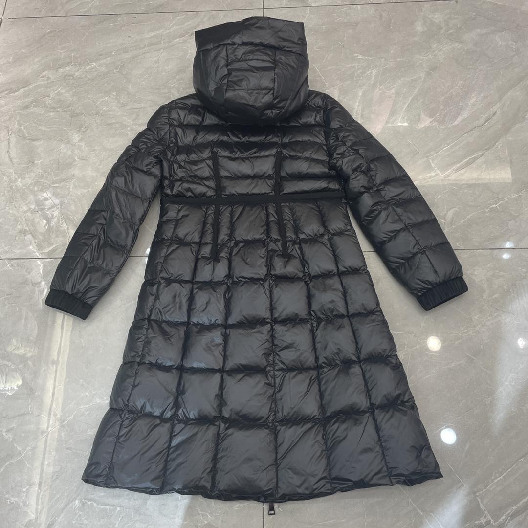 Moncler Long-Sleeve Padded Coat - PerfectKickZ