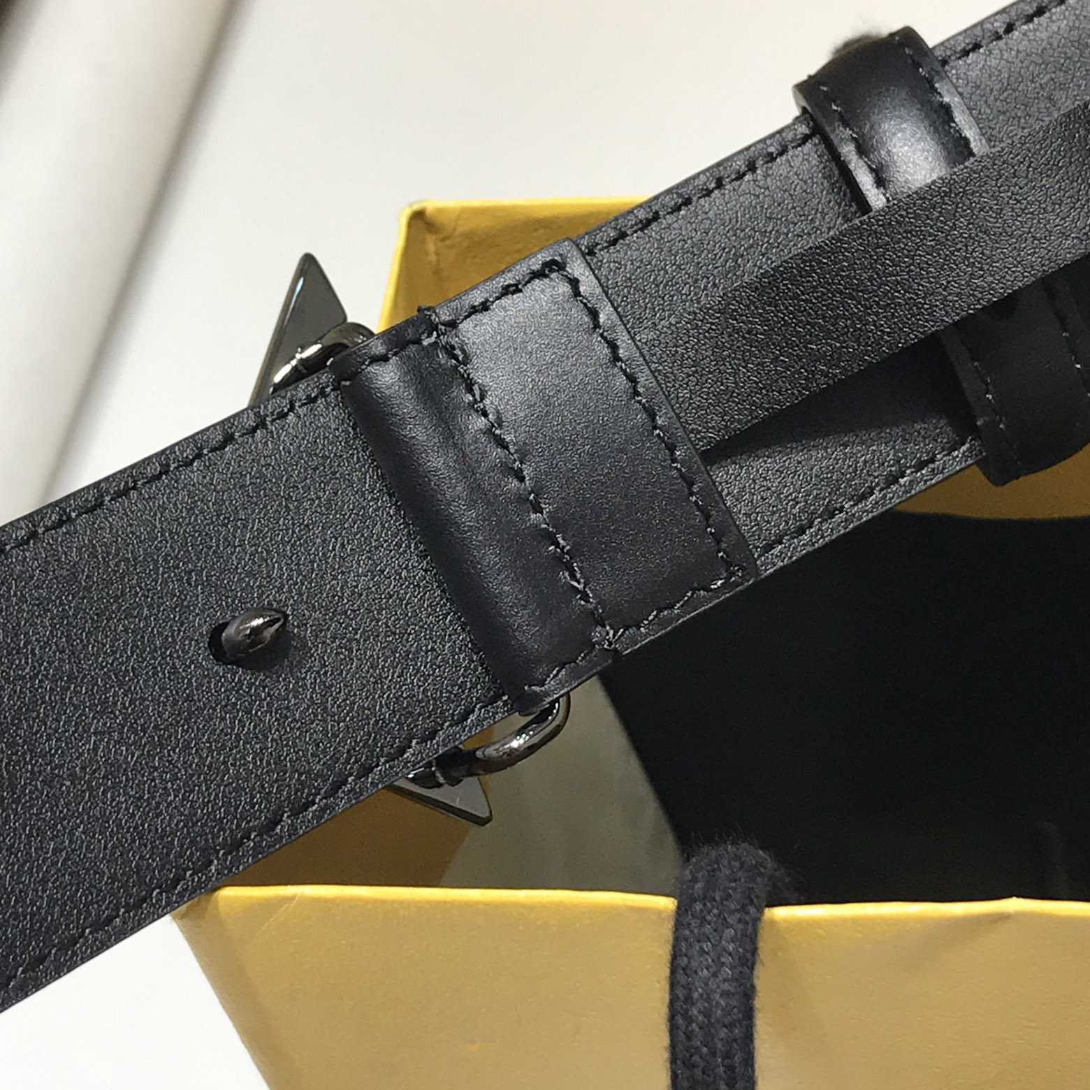 Fendi Black Leather Belt - PerfectKickZ