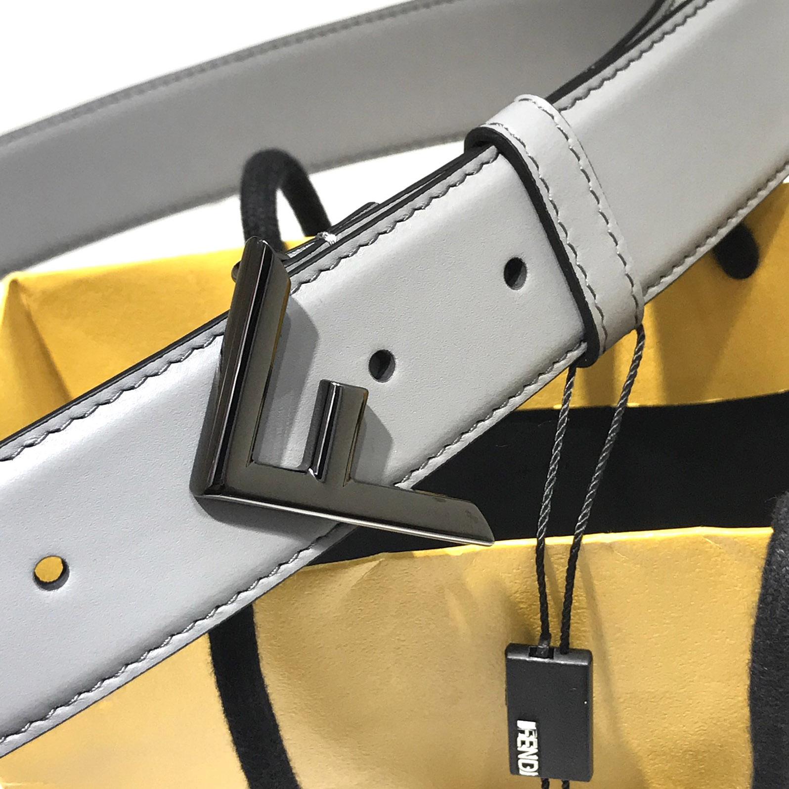 Fendi Pale Gray Leather Belt - PerfectKickZ