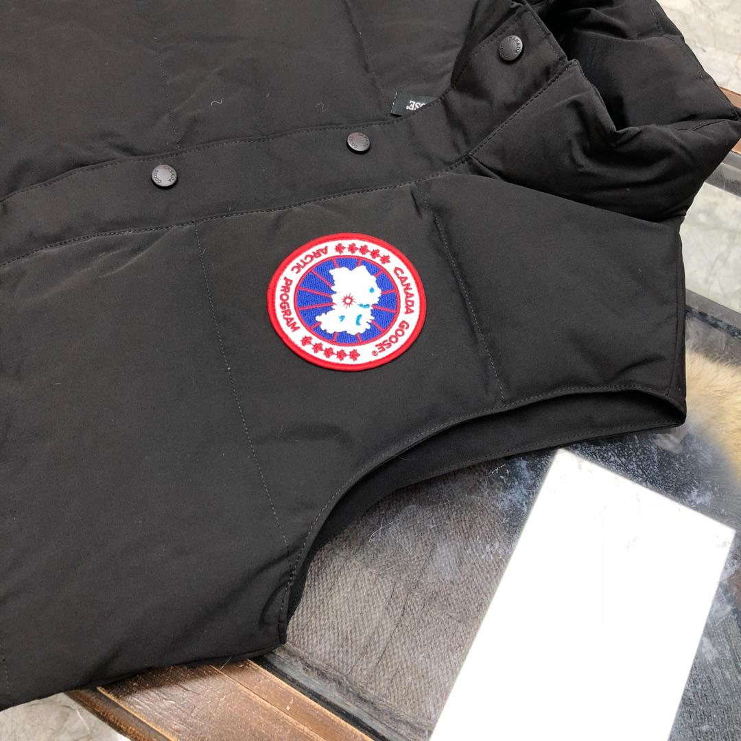 Canada Goose Freestyle Crew Vest - PerfectKickZ