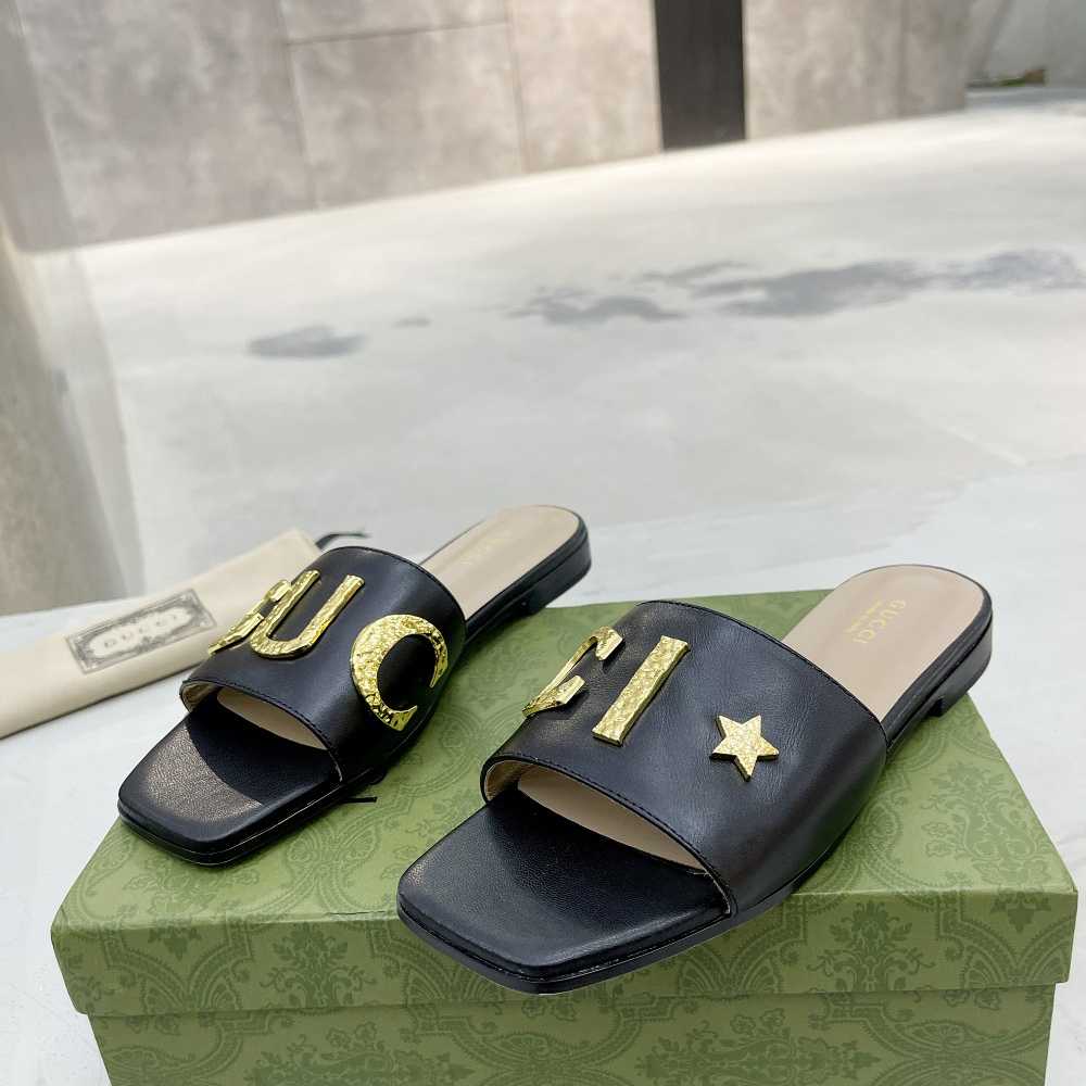 Gucci Women's 'Gucci' Slide Sandal - PerfectKickZ