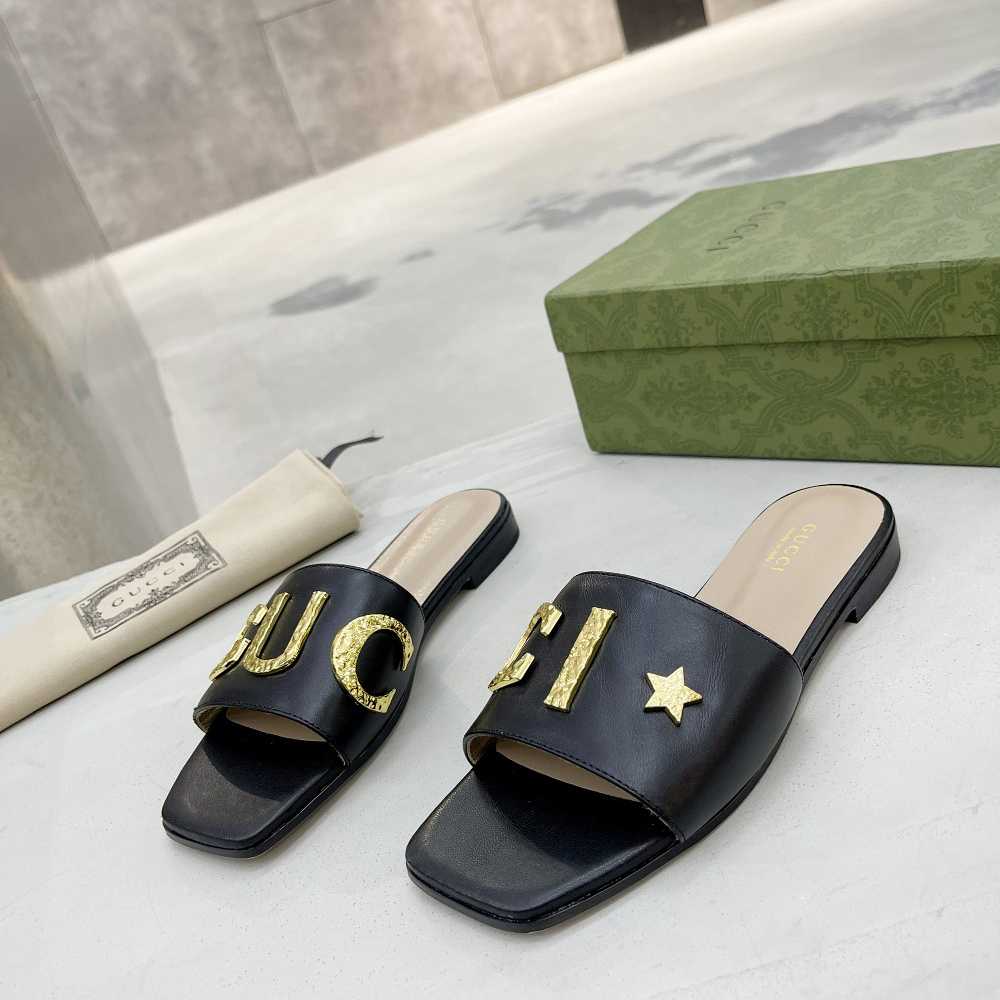 Gucci Women's 'Gucci' Slide Sandal - PerfectKickZ