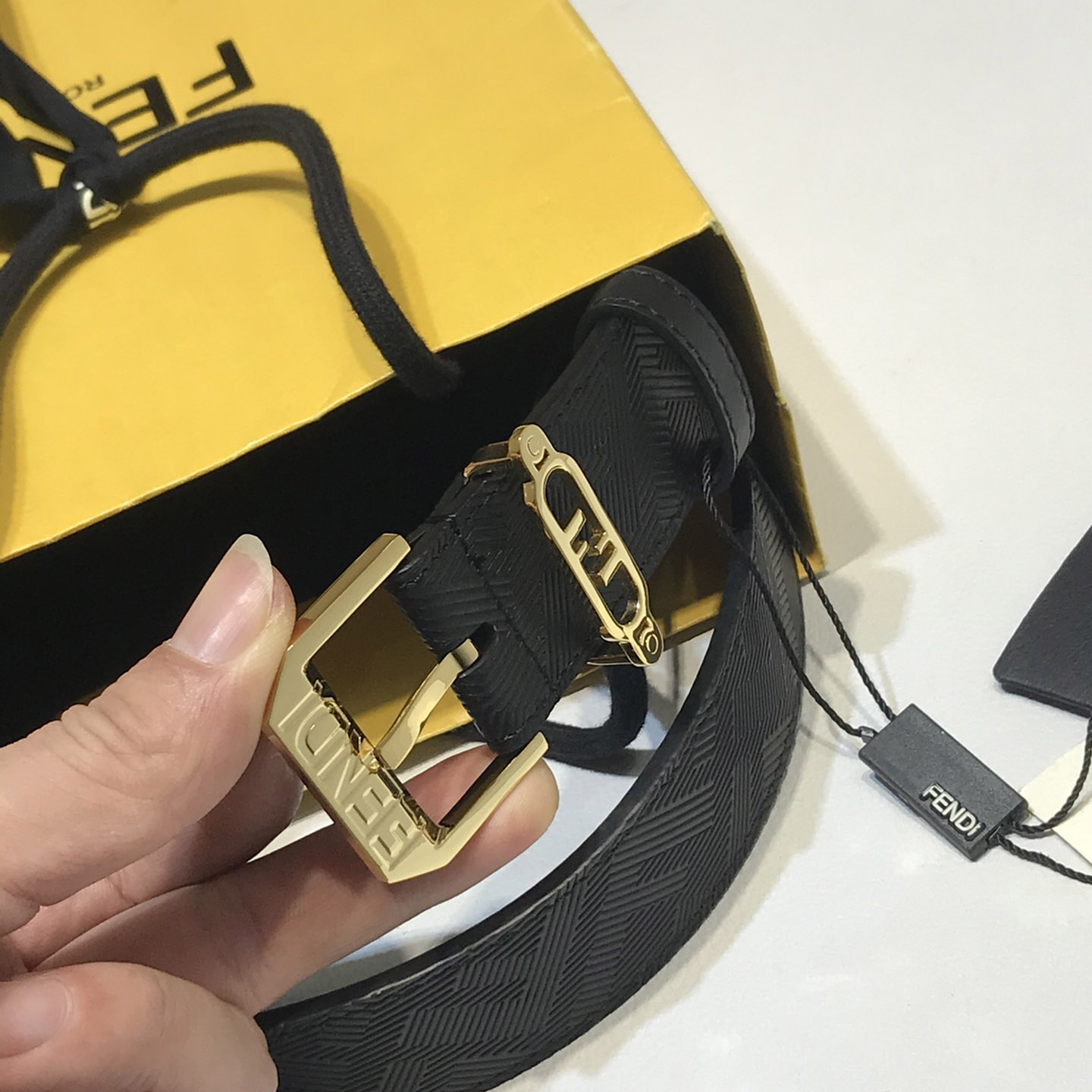 Fendi Edge Black Leather Belt - PerfectKickZ
