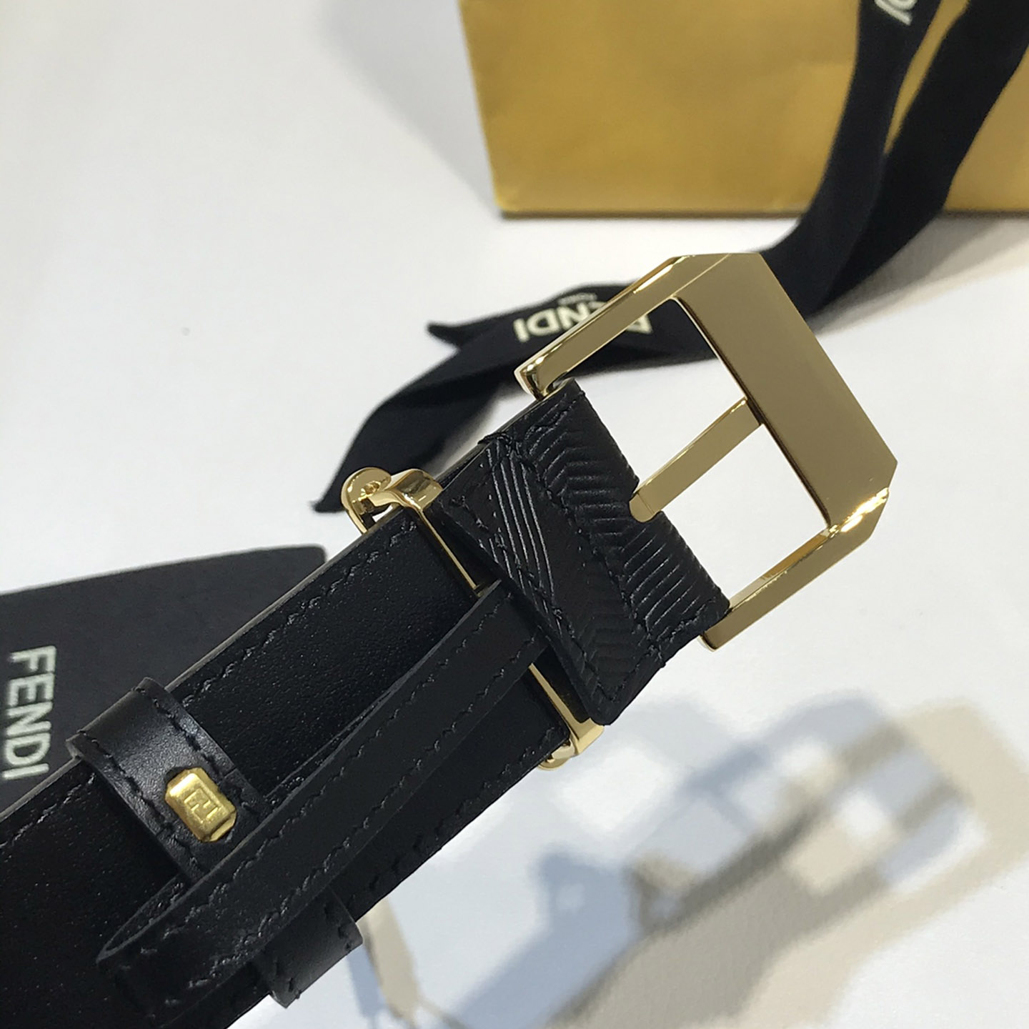 Fendi Edge Black Leather Belt - PerfectKickZ