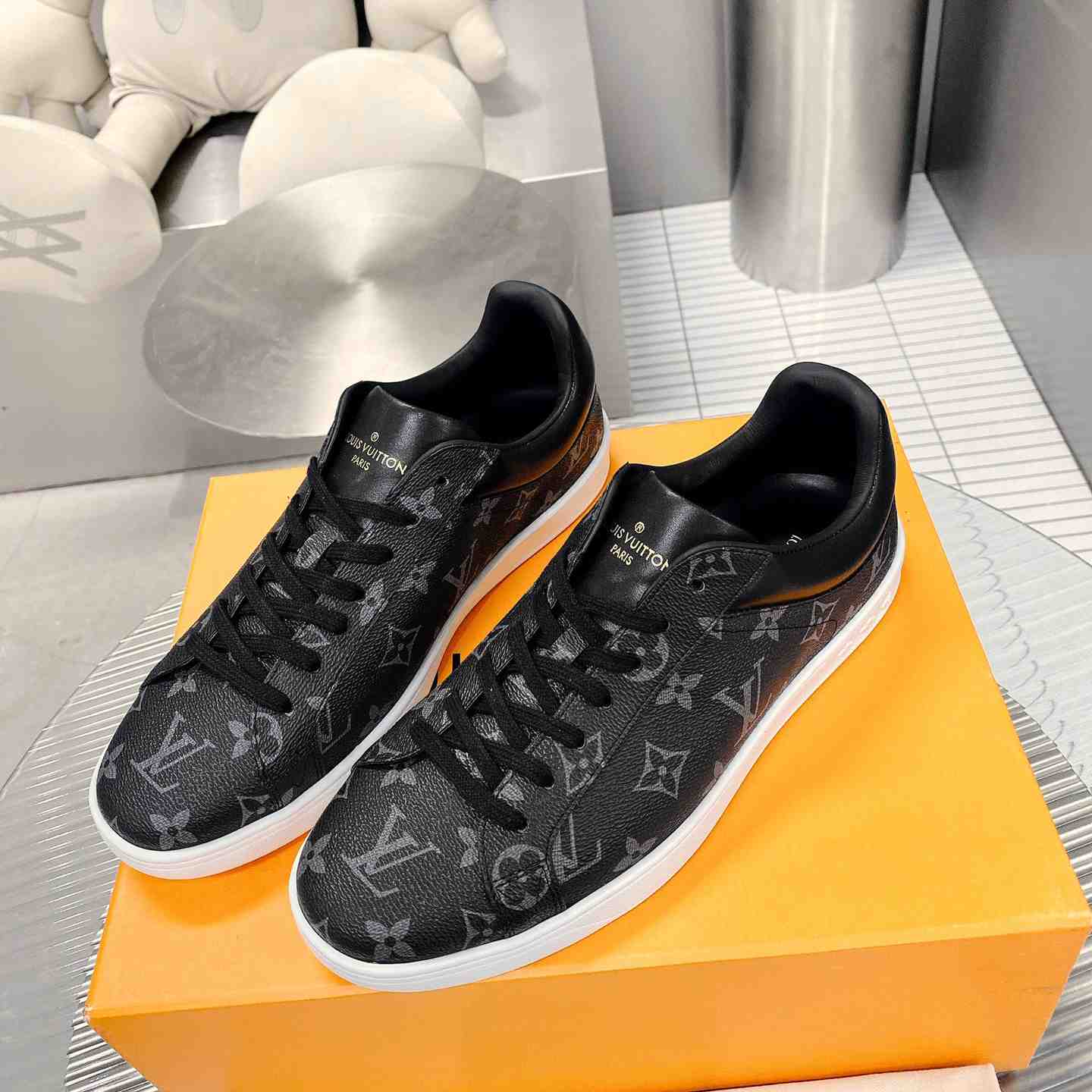 Louis Vuitton Luxembourg Samothrace Sneakers     1A4PAT - PerfectKickZ