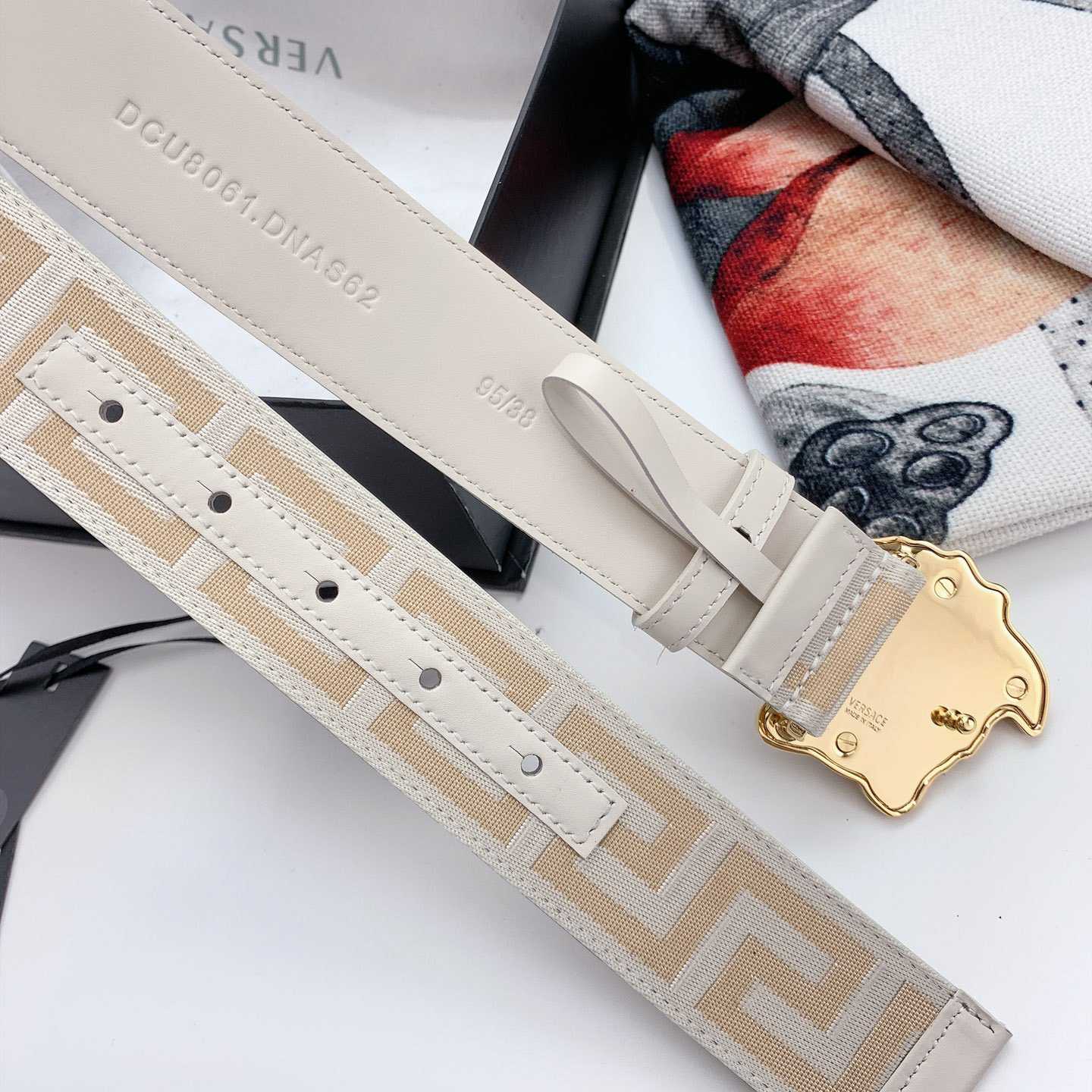 Versace Le Medusa Belt - PerfectKickZ