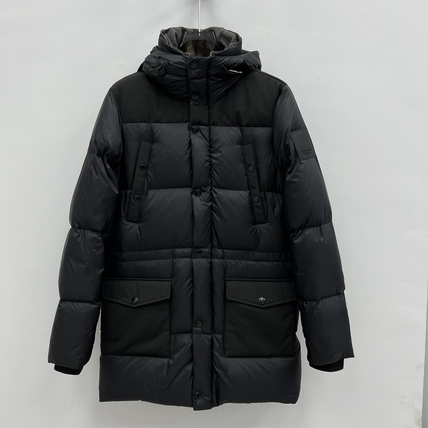 Burberry Logo Appliqué Nylon Puffer Coat - PerfectKickZ