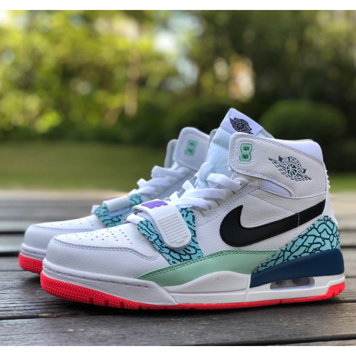 Air Jordan Legacy AJ312 Sneaker  AV3922-203 - PerfectKickZ